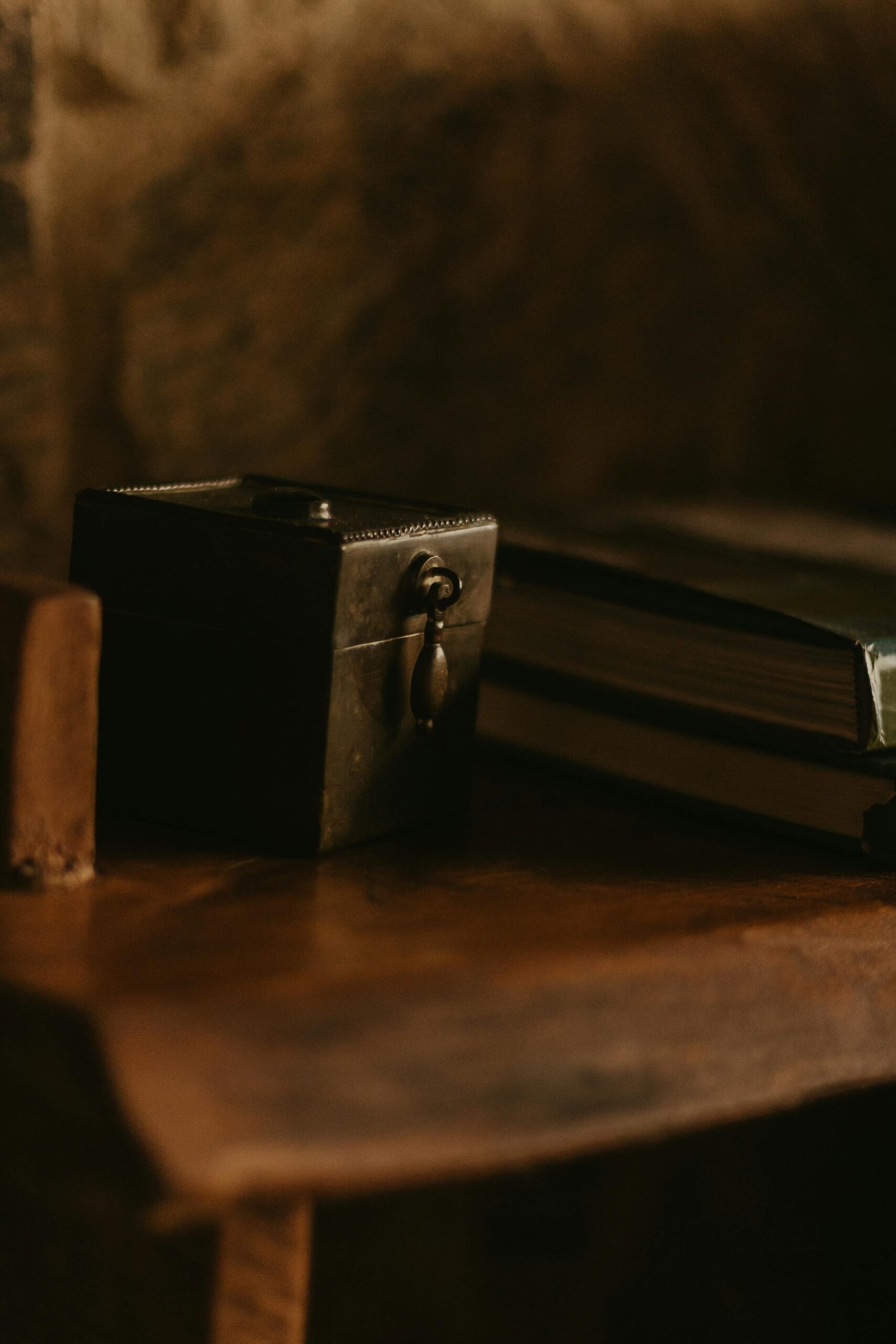 Short Story: The Lockbox